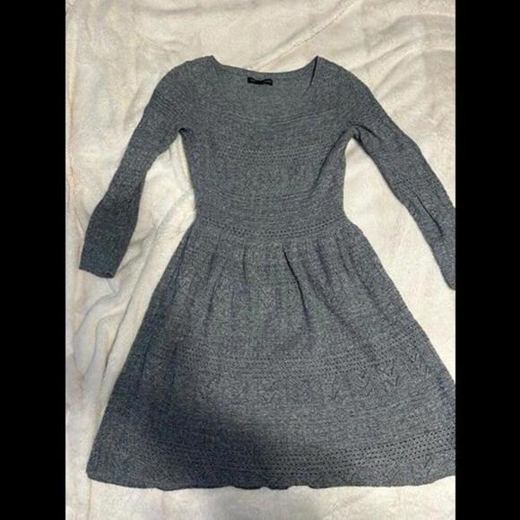 American Eagle Outfitters Dresses & Skirts - American Eagle Outfitters XS Gray Knit Sweater Dress